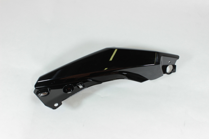 Облицовка задняя правая (черный / NEBULA BLACK)