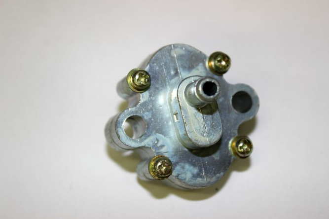 Клапан разгрузки топливного бака