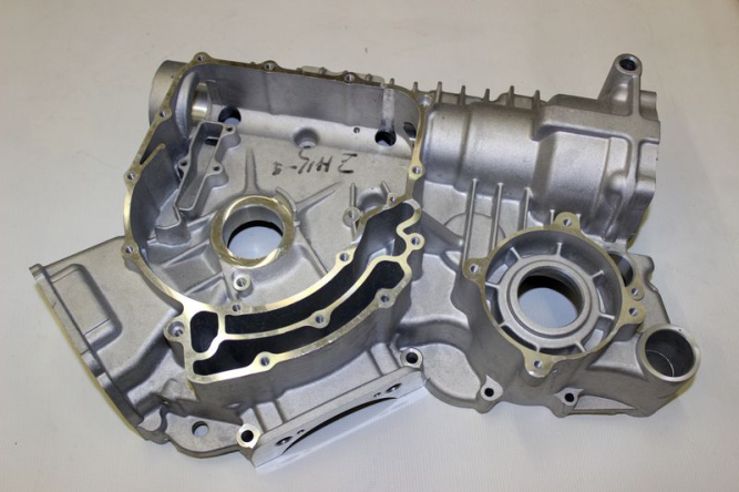 Картер, правая половина (метка А для красных вкладышей)