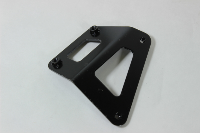 Кронштейн регулятора напряжения