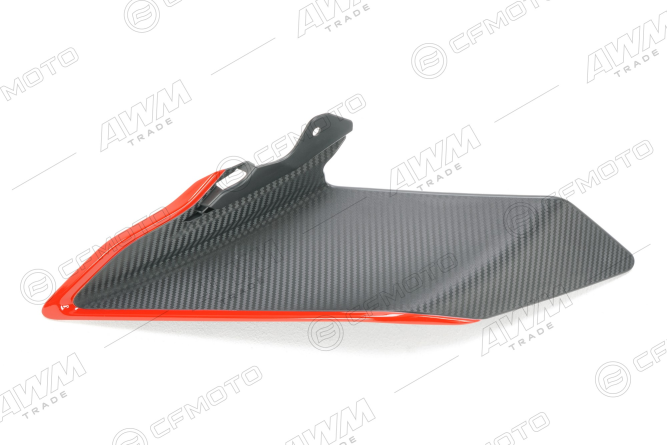 Облицовка передняя левая (красный / MAGMA RED)