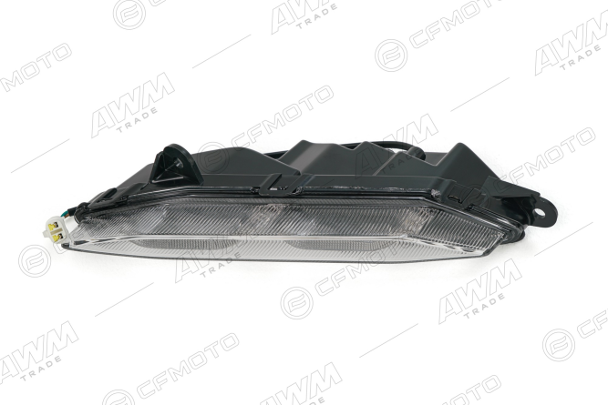 Фонарь передний правый