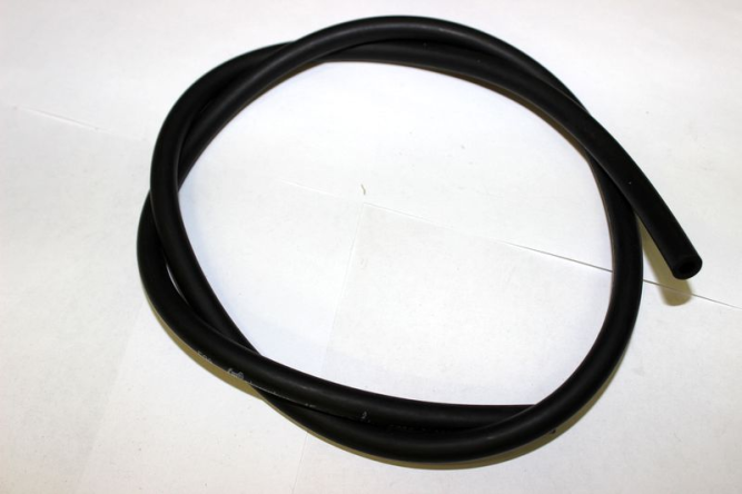 Трубка системы вентиляции редуктора