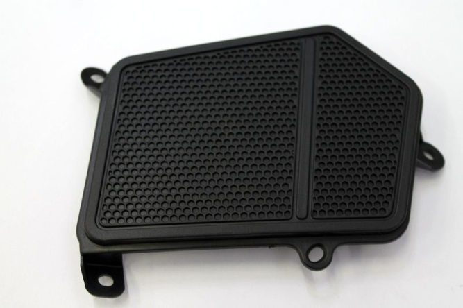 Крышка динамика, правая