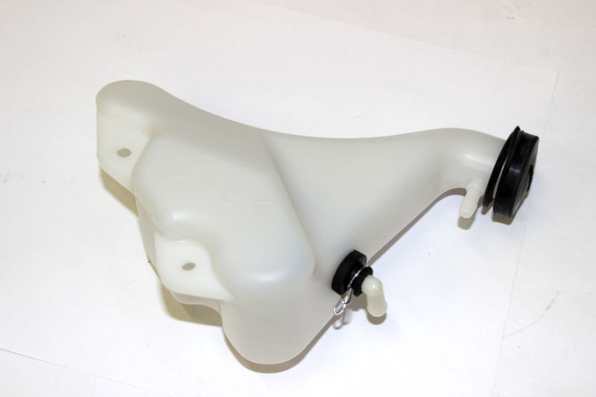 Бачок расширительный системы охлаждения