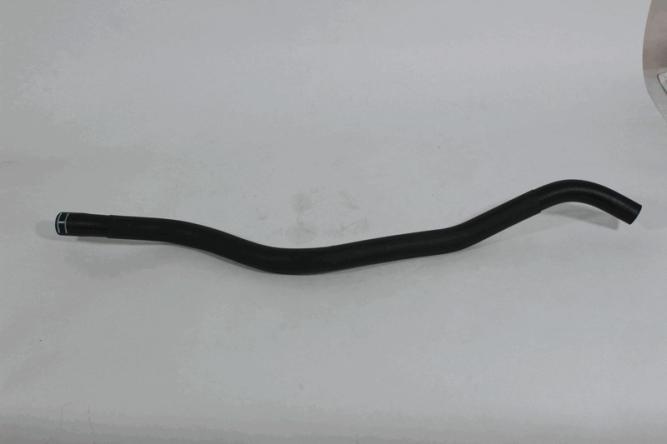 Патрубок впускной системы охлаждения двигателя