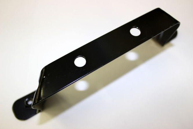 Кронштейн переднего номерного знака