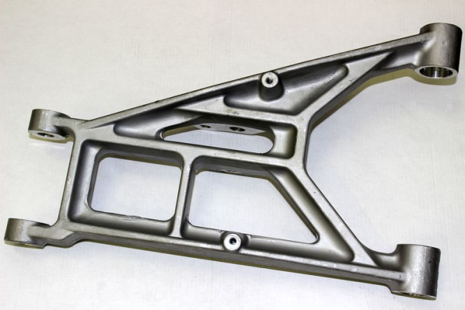 Рычаг подвески задний правый нижний Х8