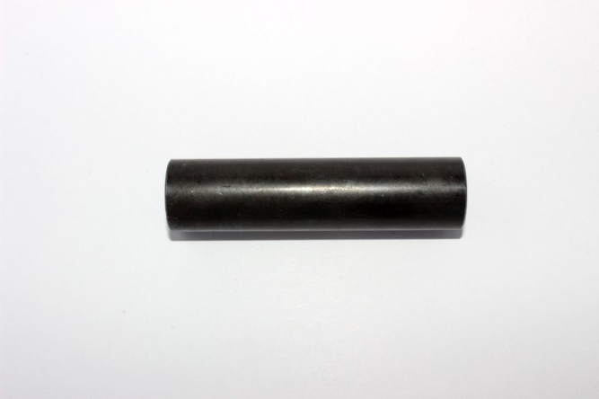 Втулка средняя, переднего колеса