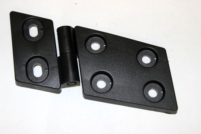 Петля капота левая