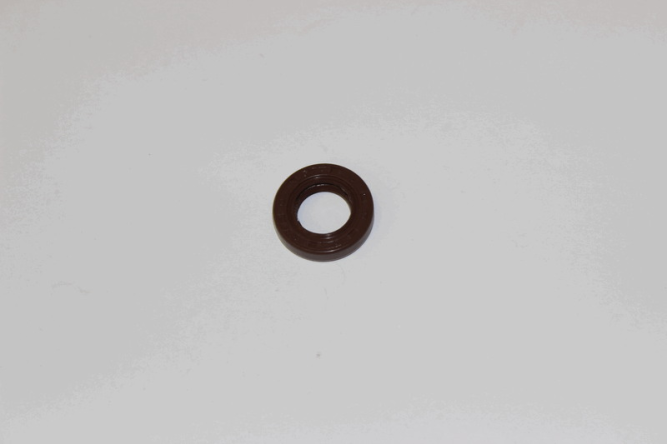 Сальник 15x26x6