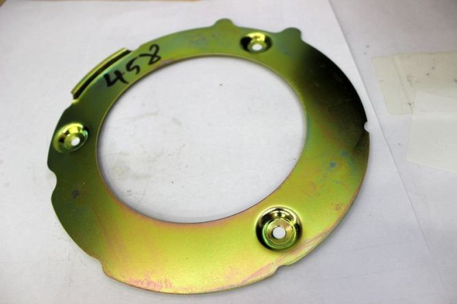 Пластина впускная