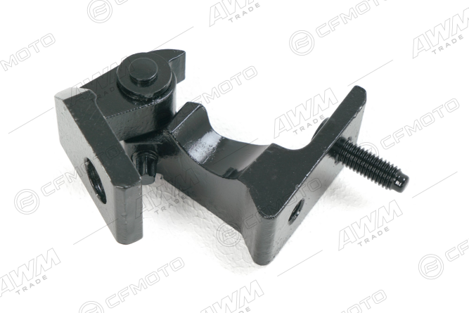 Петля двери