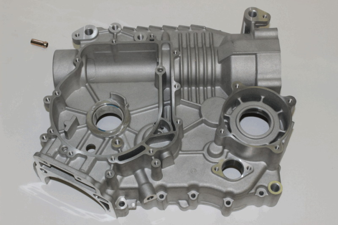 Картер правая половина в сборе