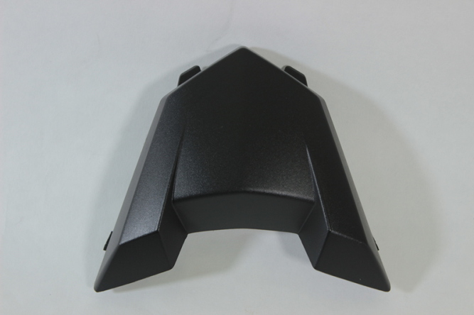 Передняя крышка сервисного отсека