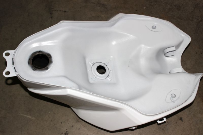 Бак топливный (белый)