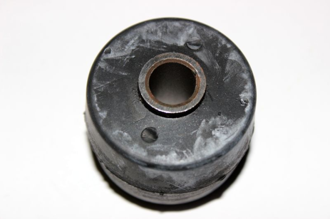 Втулка задней подвески