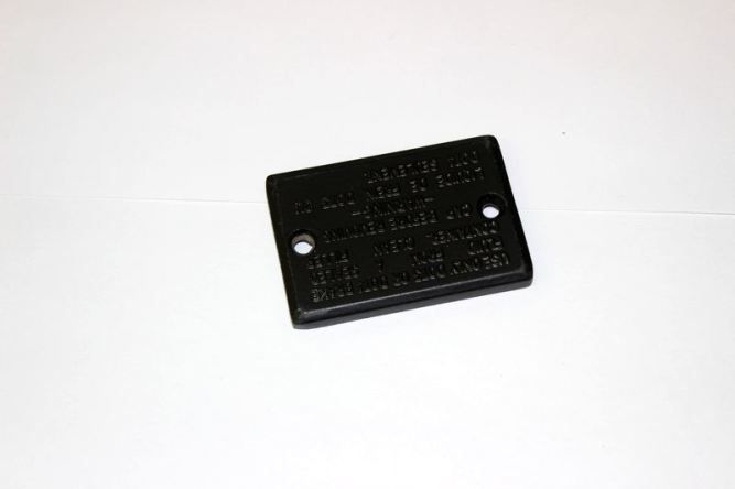 Крышка расширительного бачка рабочего цилиндра