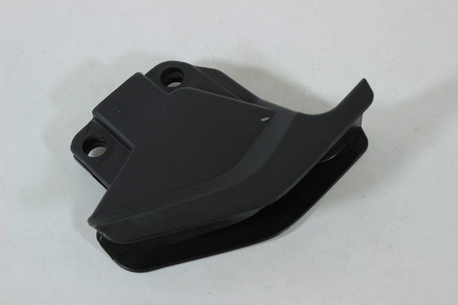 Кожух рычага парковочного тормоза