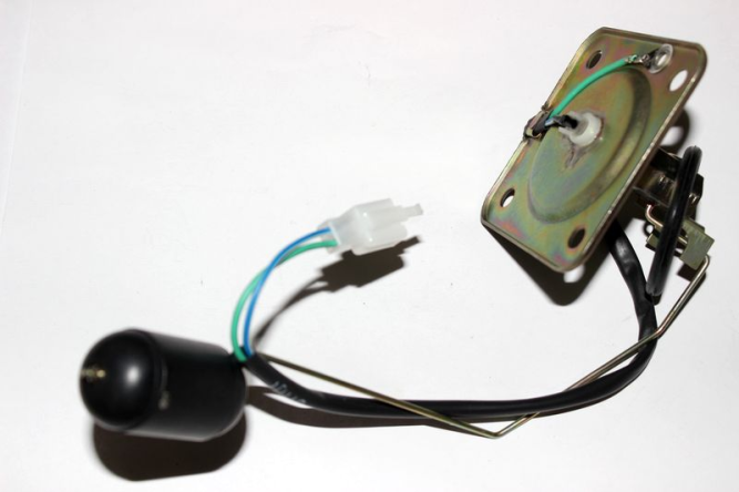 Датчик уровня топлива