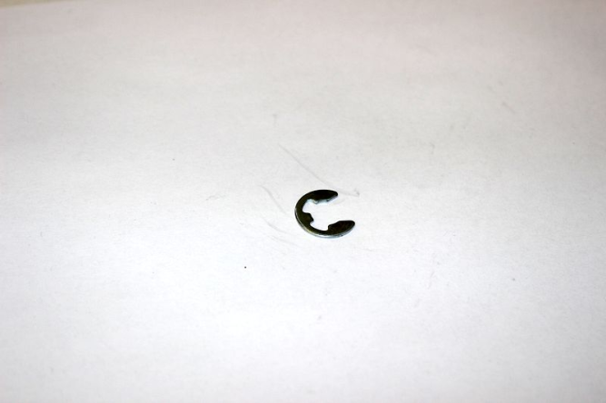 Кольцо стопорное пружинное 9