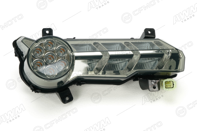 Фонарь левый