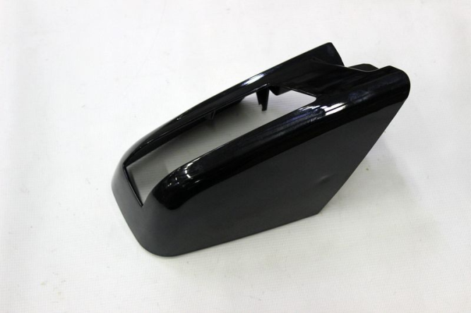 Облицовка зеркала, правая (черный)