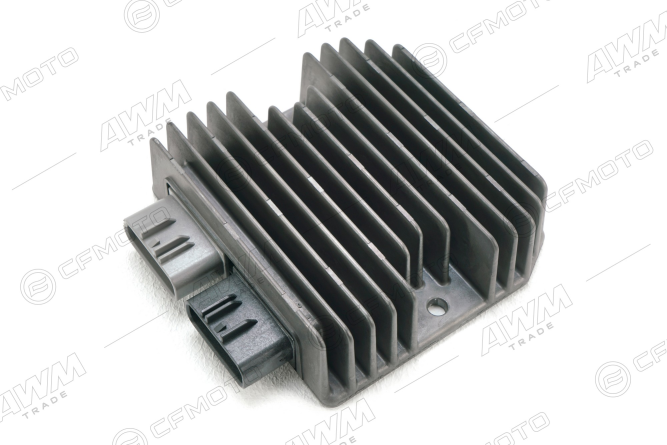 Регулятор напряжения