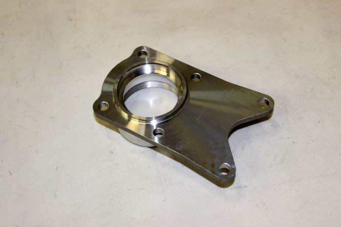 Корпус подшипника хвостовика заднего редуктора