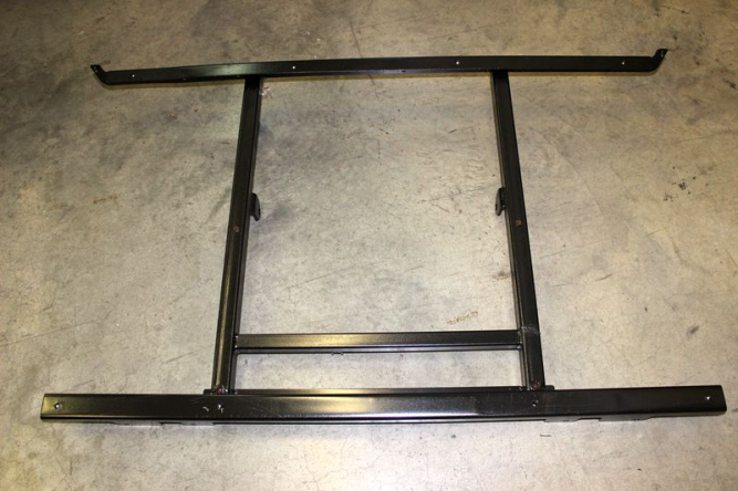 Кронштейн пневмолифта