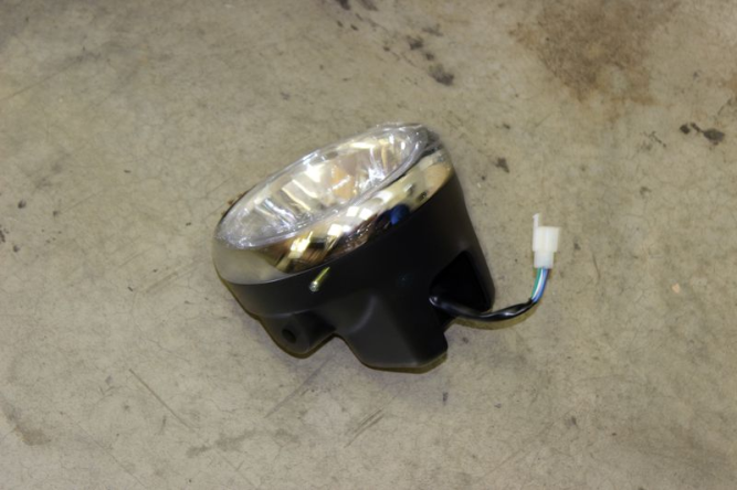 Фара в сборе