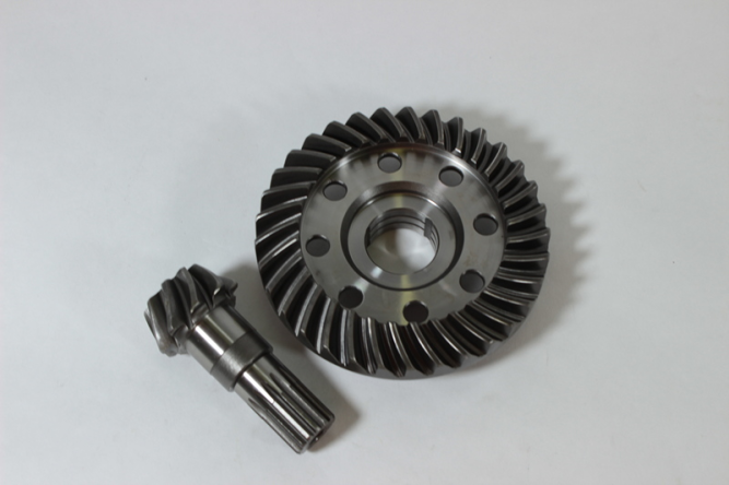 Главная пара заднего редуктора