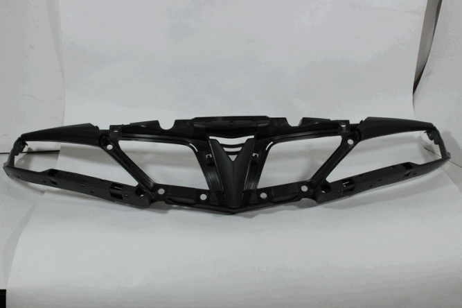 Облицовка передней части кузова