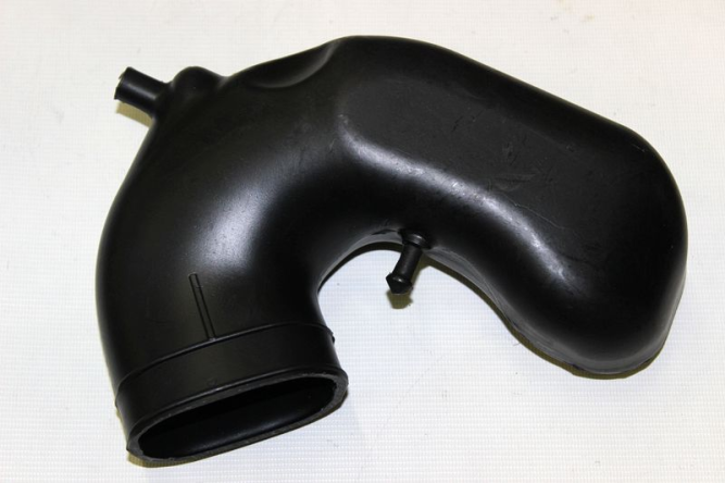 Патрубок выпускной сист. охл.вариатора