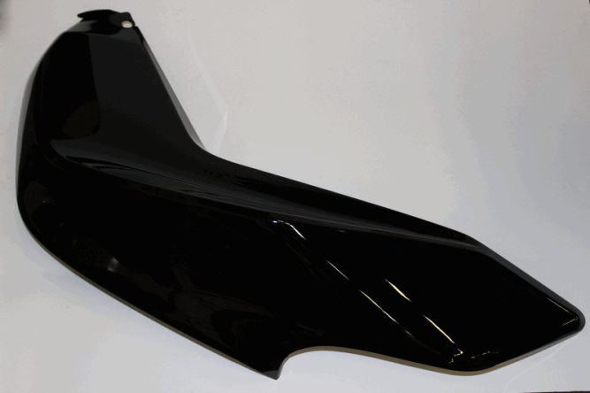 Панель топливного бака левая (NEBULA BLACK)