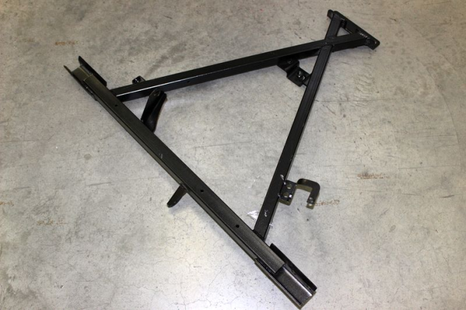 Элемент силовой моторного отсека Z6