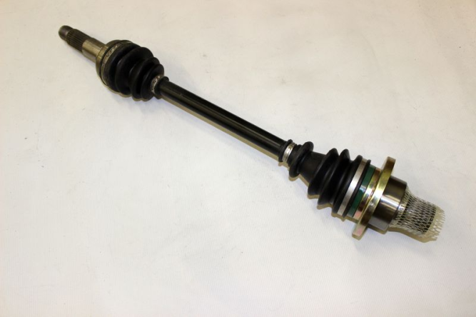 Привод задний в сборе, правый