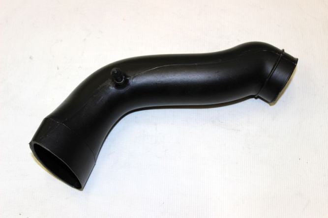 Патрубок выпускной сист. охл.вентилятора