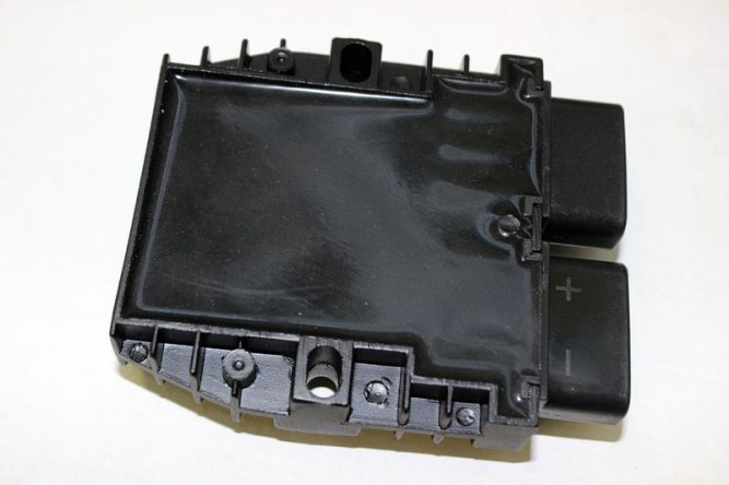 Регулятор напряжения