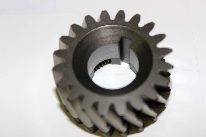 Шестерня первичная