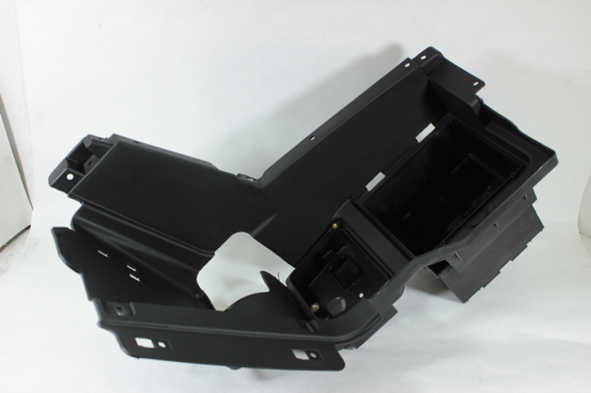 Пластиковая ниша для аккумулятора