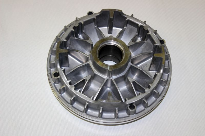 Холостой диск ведущего шкива вариатора