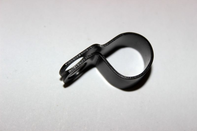 Клипса тормозного шланга