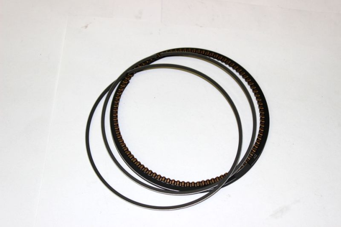 Кольца поршневые комплект