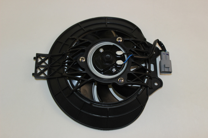 Мотор вентилятора системы охлаждения в сборе