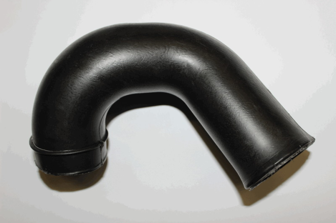 Патрубок охлаждения вариатора выпускной