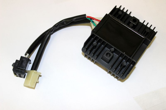 Регулятор напряжения (5-контактов)