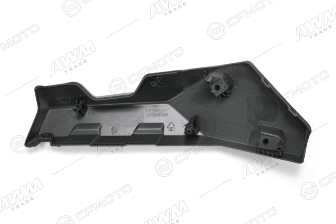 Накладка декортаивная задней багажной площадки левая