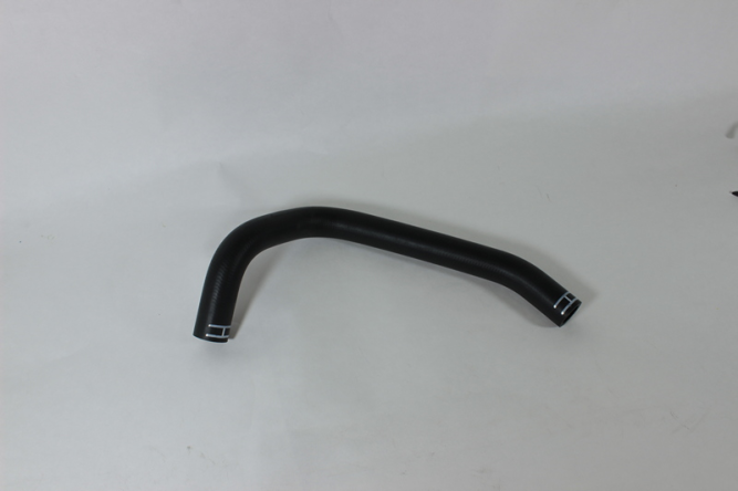 Шланг горловины радиатора