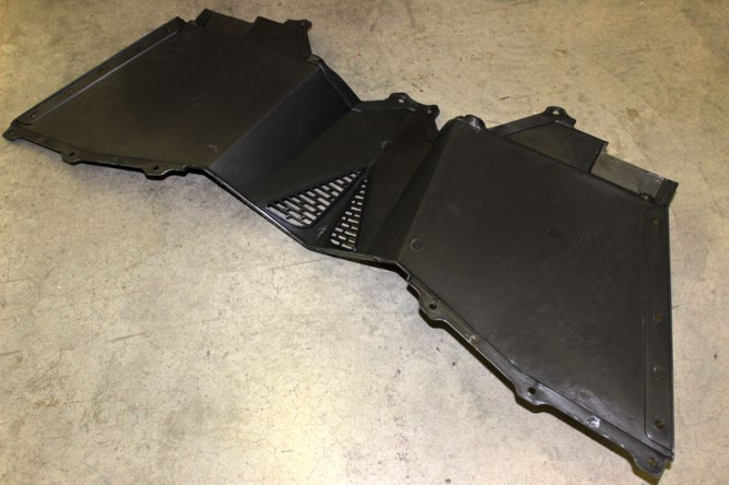 Панель моторного отсека